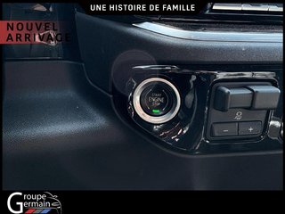 2022 Chevrolet Silverado 1500 in St-Raymond, Quebec - 21 - w320h240px