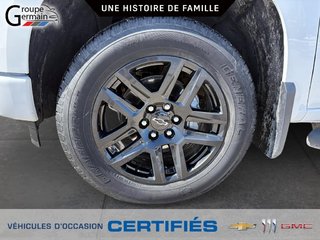 2024 Chevrolet Silverado 1500 à St-Raymond, Québec - 11 - w320h240px