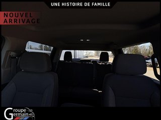 2024 Chevrolet Silverado 1500 à St-Raymond, Québec - 12 - w320h240px
