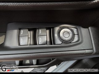 2024 Chevrolet Silverado 1500 à Donnacona, Québec - 17 - w320h240px