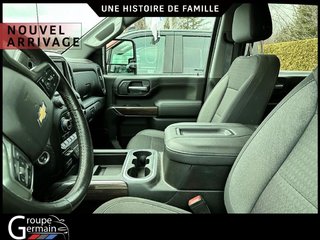 2020 Chevrolet Silverado 2500 in St-Raymond, Quebec - 7 - w320h240px