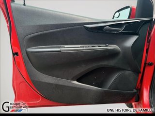 2016 Chevrolet Spark in Donnacona, Quebec - 10 - w320h240px