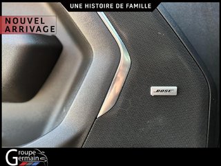 2023 Chevrolet Suburban à St-Raymond, Québec - 8 - w320h240px