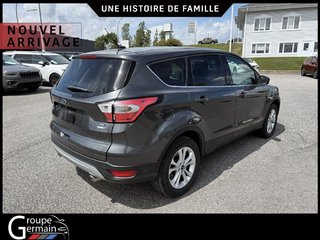 2017 Ford Escape in Donnacona, Quebec - 5 - w320h240px