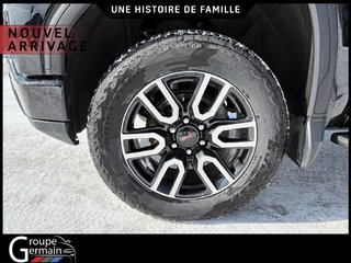 2024 GMC Sierra 1500 à St-Raymond, Québec - 12 - w320h240px