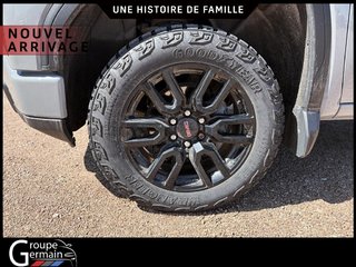 2024 GMC Sierra 1500 à St-Raymond, Québec - 13 - w320h240px