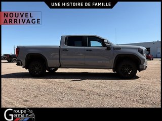 2024 GMC Sierra 1500 à St-Raymond, Québec - 2 - w320h240px