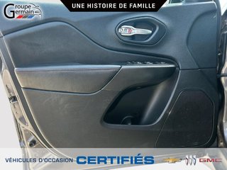 2019 Jeep Cherokee à St-Raymond, Québec - 9 - w320h240px