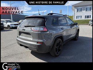 2023 Jeep CHEROKEE à Donnacona, Québec - 5 - w320h240px