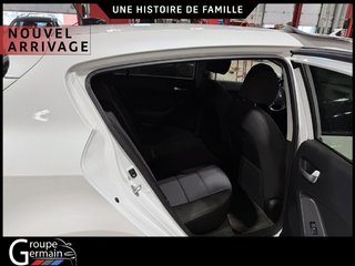 2017 Kia FORTE à Donnacona, Québec - 12 - w320h240px