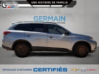 2020 Mitsubishi OUTLANDER in St-Raymond, Quebec - 2 - w320h240px