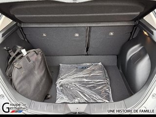 2025 Nissan LEAF à Donnacona, Québec - 17 - w320h240px
