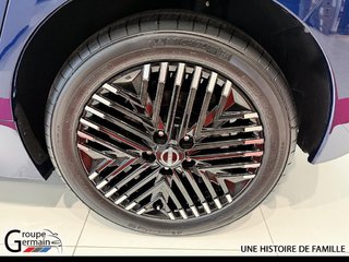 2025 Nissan LEAF à Donnacona, Québec - 7 - w320h240px