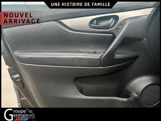 2021 Nissan Qashqai à Donnacona, Québec - 7 - w320h240px