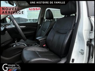 2015 Nissan Rogue in Donnacona, Quebec - 14 - w320h240px
