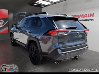 2020 Toyota RAV4 in Donnacona, Quebec - 3 - w320h240px