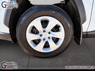 2023 Toyota RAV4 in Donnacona, Quebec - 9 - w320h240px