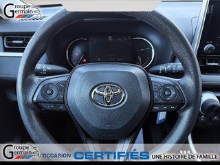 2023 Toyota RAV4 in Donnacona, Quebec - 17 - w320h240px