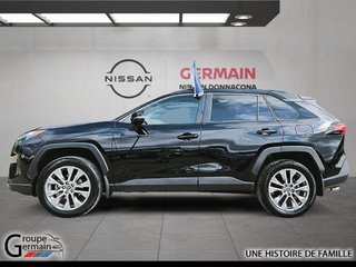 2024 Toyota RAV4 in Donnacona, Quebec - 2 - w320h240px