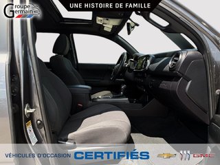 2017 Toyota TACOMA in St-Raymond, Quebec - 17 - w320h240px