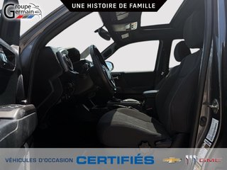 2017 Toyota TACOMA in St-Raymond, Quebec - 15 - w320h240px