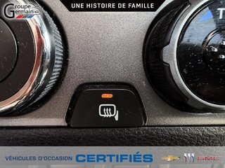 2017 Toyota TACOMA in St-Raymond, Quebec - 31 - w320h240px