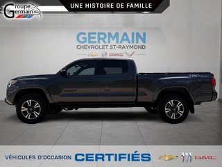 2017 Toyota TACOMA in St-Raymond, Quebec - 7 - w320h240px