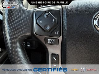 2017 Toyota TACOMA in St-Raymond, Quebec - 22 - w320h240px