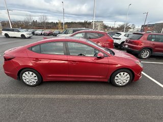 2020 Hyundai Elantra Luxury, CVT à traction avant in Rivière-du-loup, Quebec - 2 - w320h240px