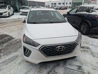 Hyundai IONIQ Hybrid Ultimate, boîte automatique à traction avant 2021 à Rivière-du-loup, Québec - 2 - w320h240px