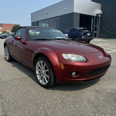 Mazda Miata GX, boîte automatique 2006 à Rivière-du-loup, Québec - 2 - w320h240px