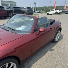 Mazda Miata GX, boîte automatique 2006 à Rivière-du-loup, Québec - 3 - w320h240px
