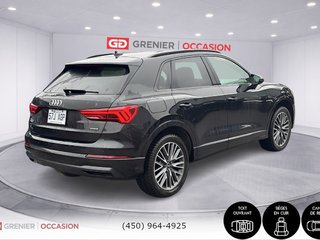2022 Audi Q3 Komfort Toit Panoramique Bas Kilométrage in Terrebonne, Quebec - 2 - w320h240px