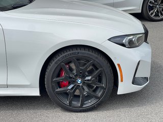2025 BMW 330i xDrive Sedan in Terrebonne, Quebec - 6 - w320h240px