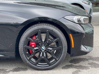 BMW 330i XDrive Sedan 2026 à Terrebonne, Québec - 6 - w320h240px