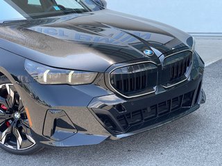 2026 BMW 530I XDrive Sedan in Terrebonne, Quebec - 6 - w320h240px