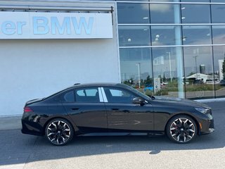 2026 BMW 530I XDrive Sedan in Terrebonne, Quebec - 3 - w320h240px