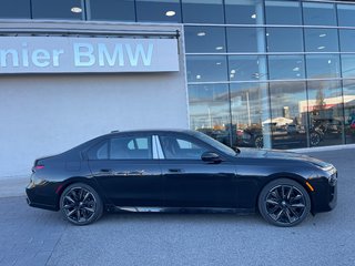 BMW 760i XDrive Sedan 2025 à Terrebonne, Québec - 3 - w320h240px