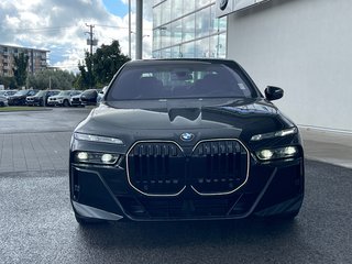 BMW 760i XDrive Sedan 2026 à Terrebonne, Québec - 2 - w320h240px