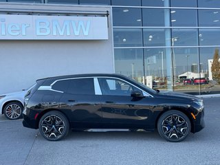 2025 BMW IX XDrive40 in Terrebonne, Quebec - 3 - w320h240px