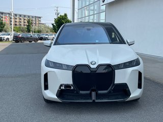 2026 BMW IX XDrive60 in Terrebonne, Quebec - 2 - w320h240px