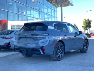 BMW IX XDrive60 2026 à Terrebonne, Québec - 4 - w320h240px