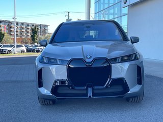 BMW IX XDrive60 2026 à Terrebonne, Québec - 2 - w320h240px