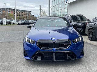 BMW M5 Sedan 2026 à Terrebonne, Québec - 2 - w320h240px