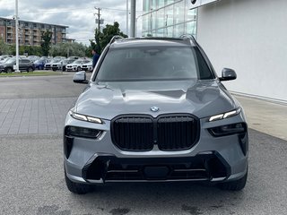 BMW X7 XDrive40i, M Sport Pro Package 2025 à Terrebonne, Québec - 2 - w320h240px