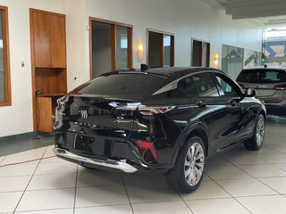 Buick Envista  2024 à Montréal, Québec - 2 - w320h240px