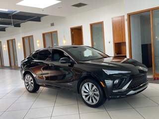 Buick Envista  2024 à Montréal, Québec - 3 - w320h240px