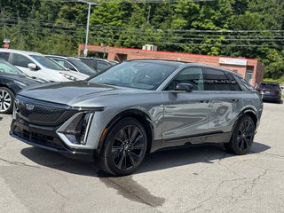 Cadillac LYRIQ Sport AWD Bas Kilométrage 2024 à Terrebonne, Québec - 3 - w320h240px