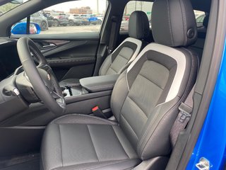 Chevrolet Blazer EV 2LT 2024 à Terrebonne, Québec - 6 - w320h240px