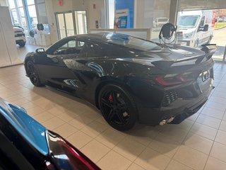 2026 Chevrolet CORVETTE STINGRAY COUPE 2LT (2LT) STINGRAY in Terrebonne, Quebec - 4 - w320h240px
